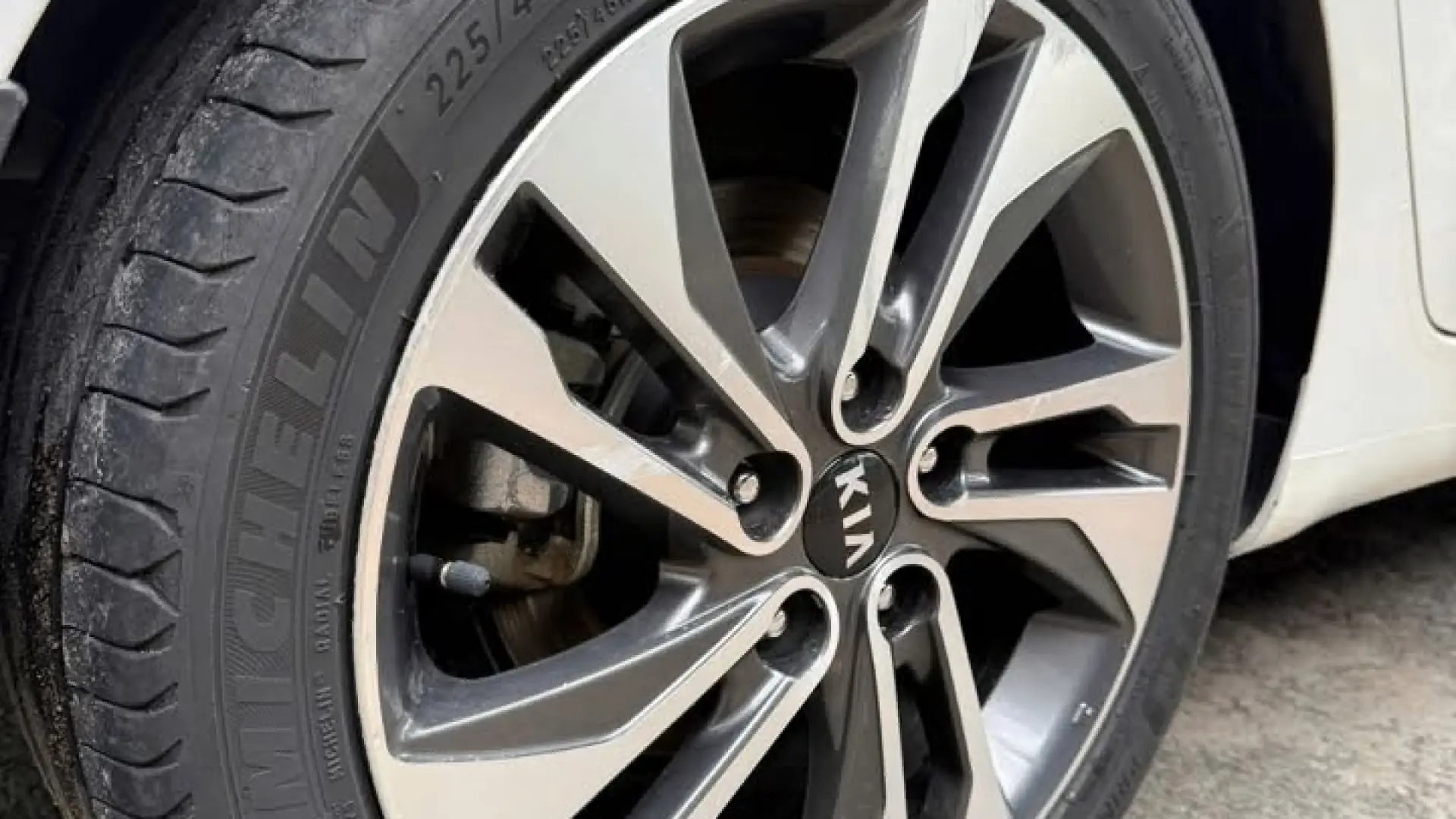Kia Rondo 2019