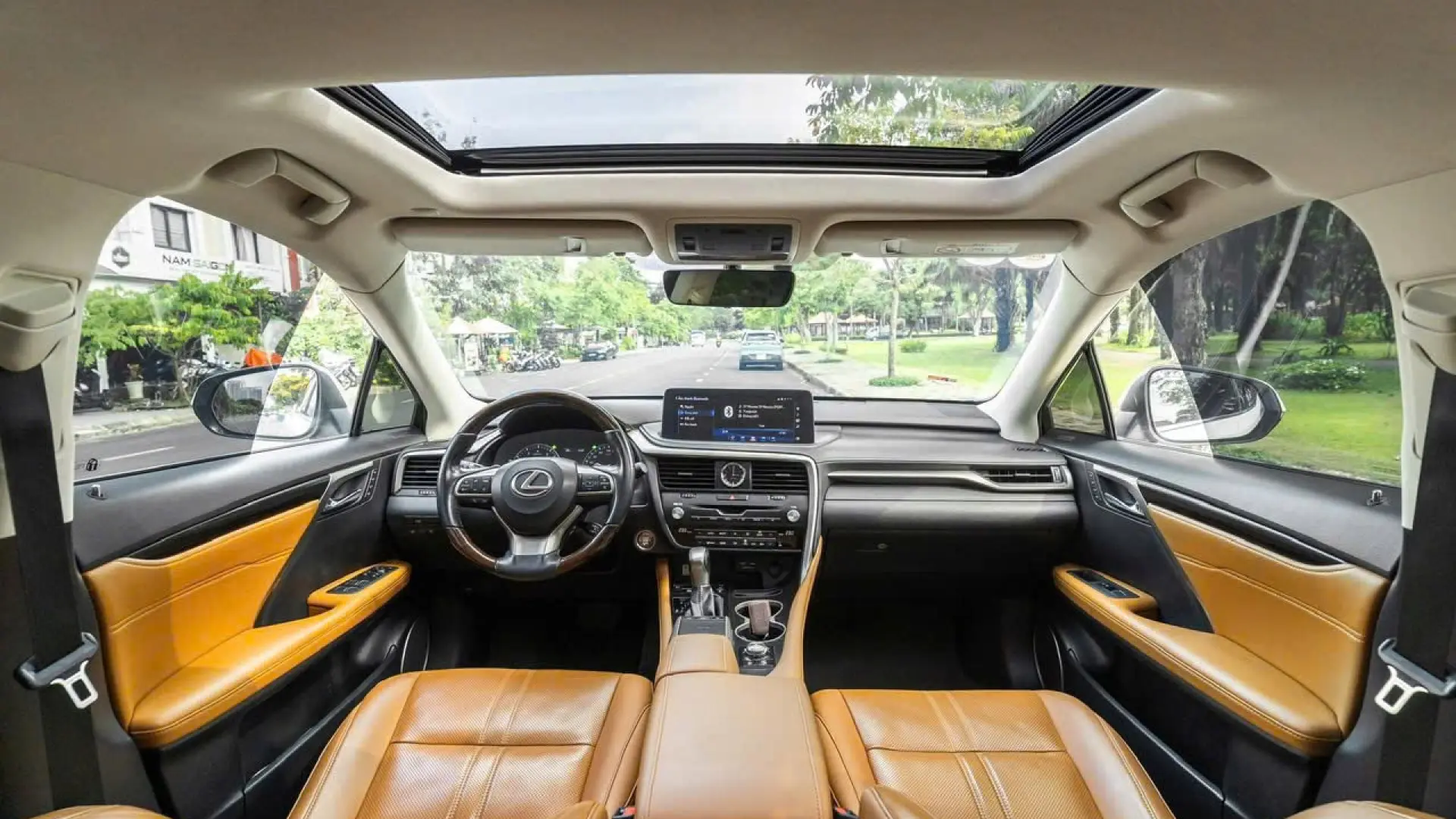 Lexus RX300 model 2021