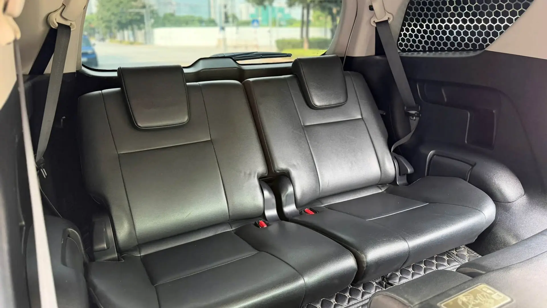 Toyota Fortuner 2022 – Máy Dầu 1 Cầu
