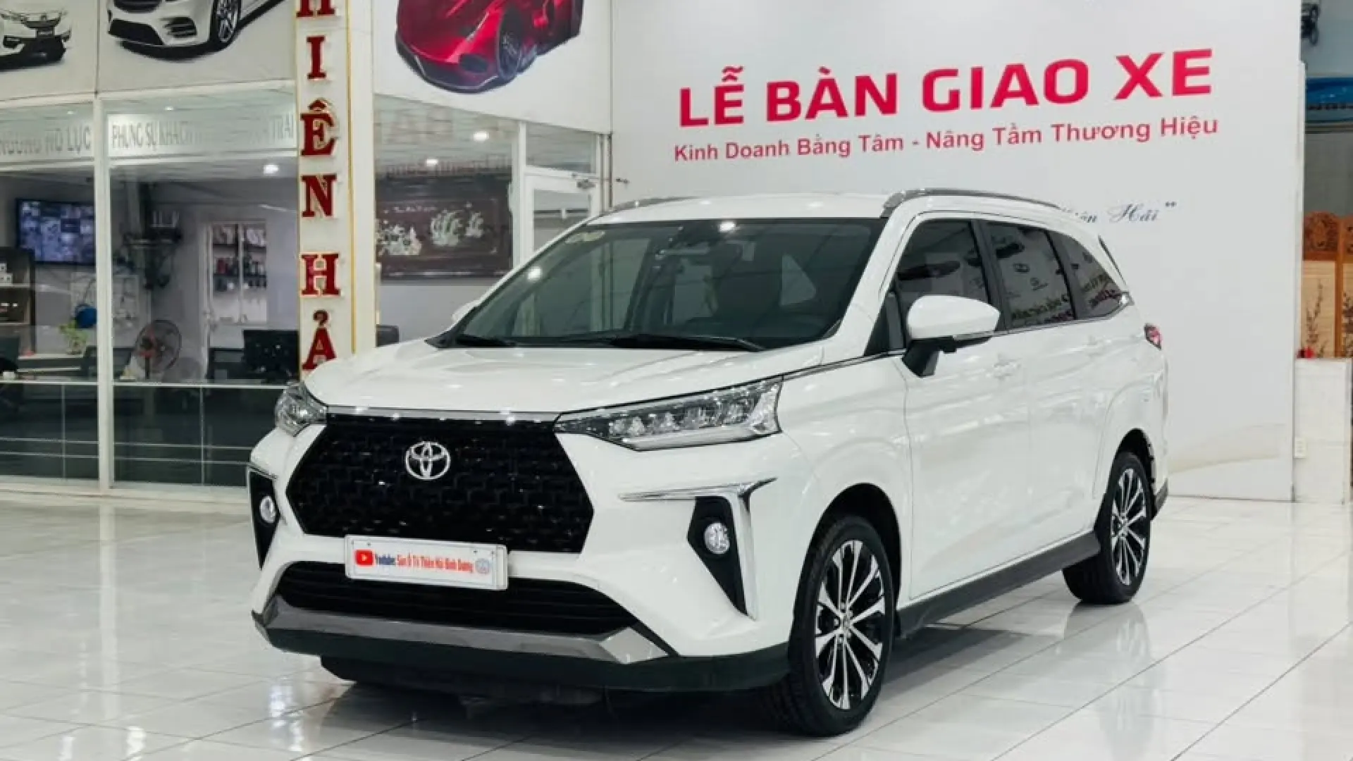 Toyota Veloz Top 1.5CVT 2025